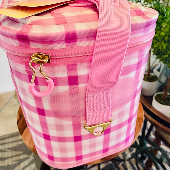 HP Stoney Clover Lane Soft Sided Cooler - Picture 9 of 16